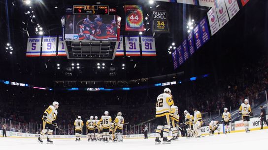 Kovacevic: Don't gut the Core because the goaltending was garbage taken in Uniondale, N.Y. (DK'S GRIND)